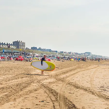 Loft With Light Garden * 잔드보르트