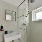Loft With Light Garden Apartment *