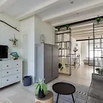 Loft With Light Garden